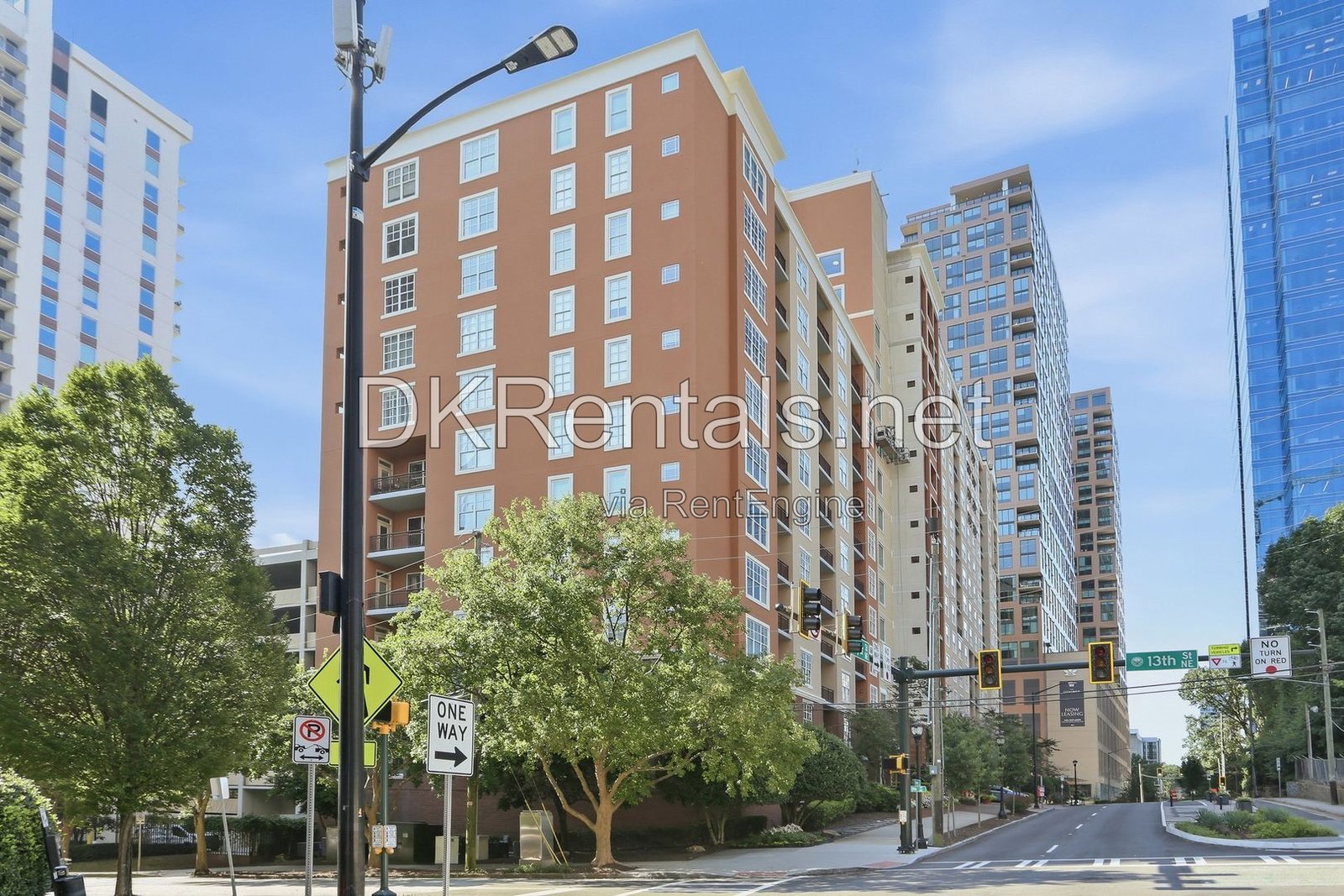 2 Bedroom Rental – 1101 Juniper Street Northeast #728 728, Atlanta, GA, 30309