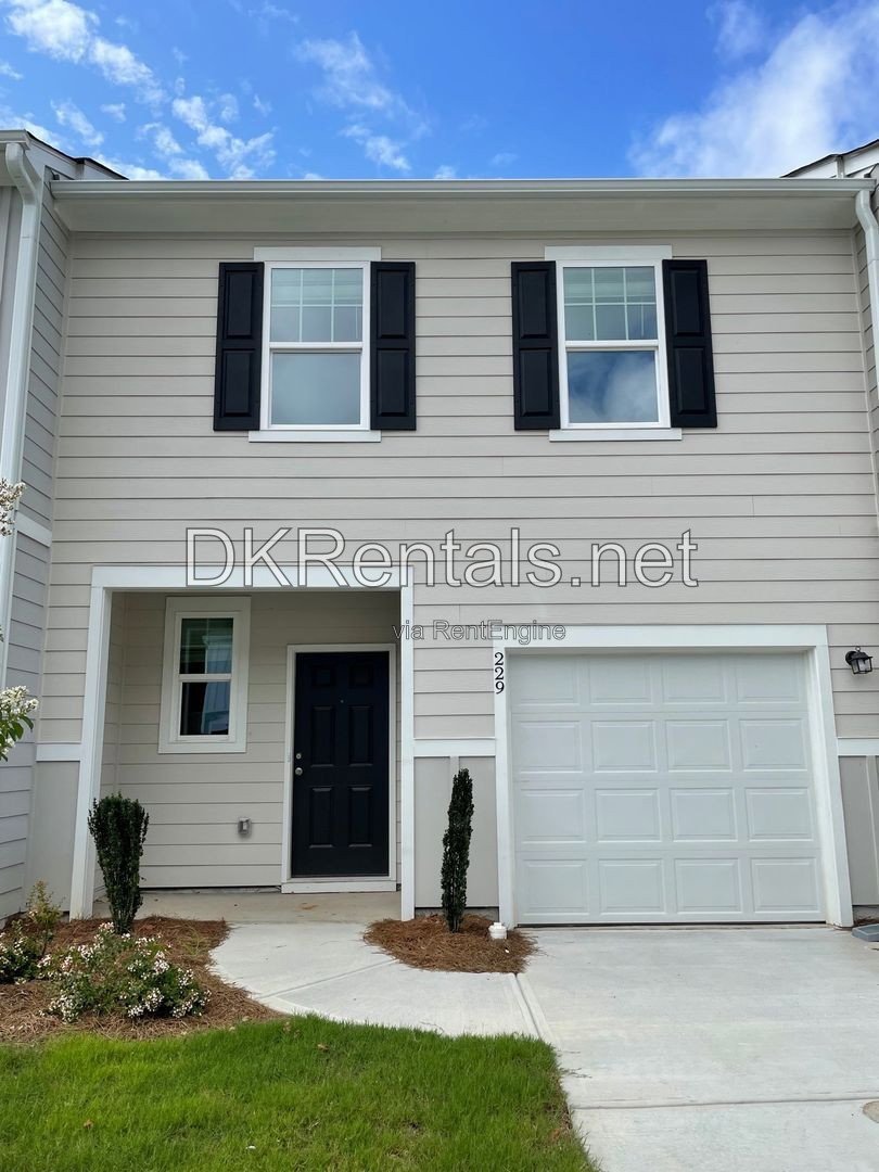 3 Bedroom Rental – 229 Grand Central Way, Cartersville, GA, 30120